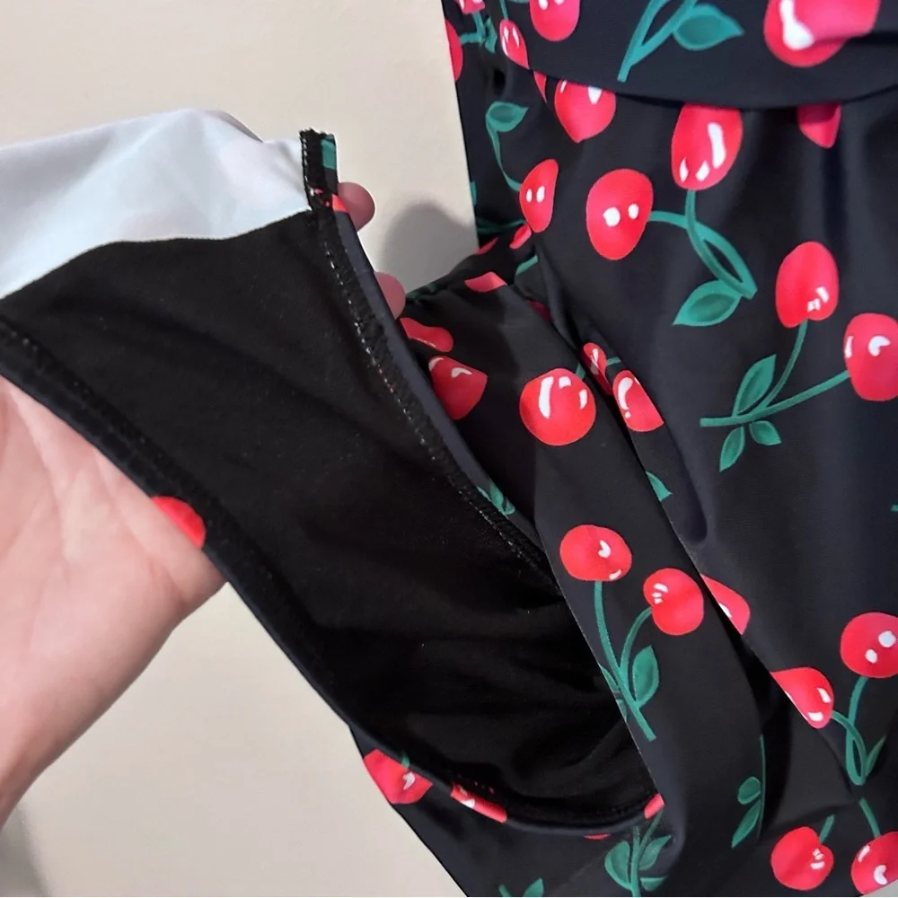 Cherry Print Halter Swimsuit - Picture 4 of 6